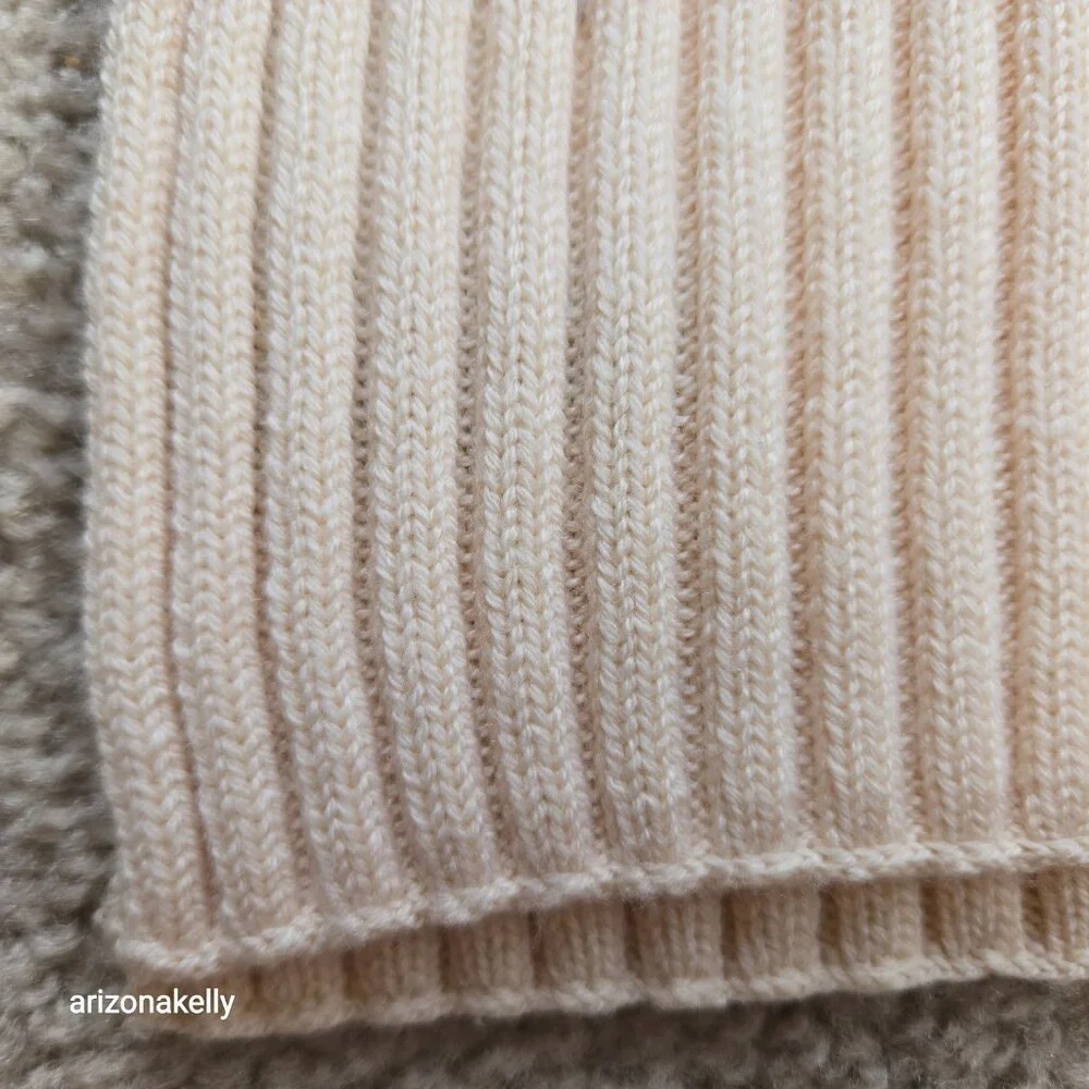 Eileen Fisher Ribbed Merino Ivory Thick Scarf TINY FLAW Wool Soft